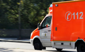 Wie Sie die typischen Anzeichen eines Hirnschlags erkennen