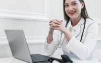 Behandeln ohne Kontakt: So funktioniert Telemedizin