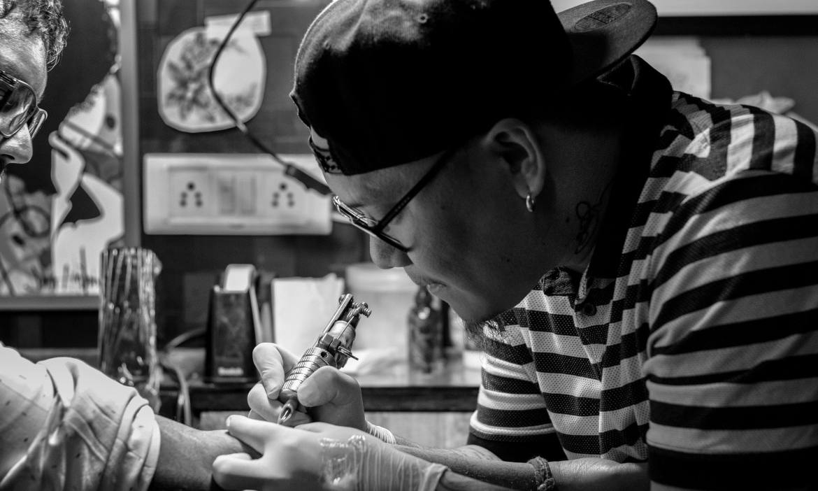 Betriebshaftpflicht: Warum Haftpflichtschutz für Tätowierer so wichtig ist