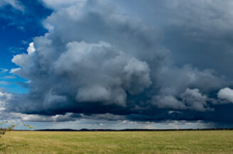 Wann zahlt die Versicherung bei Sturmschäden?