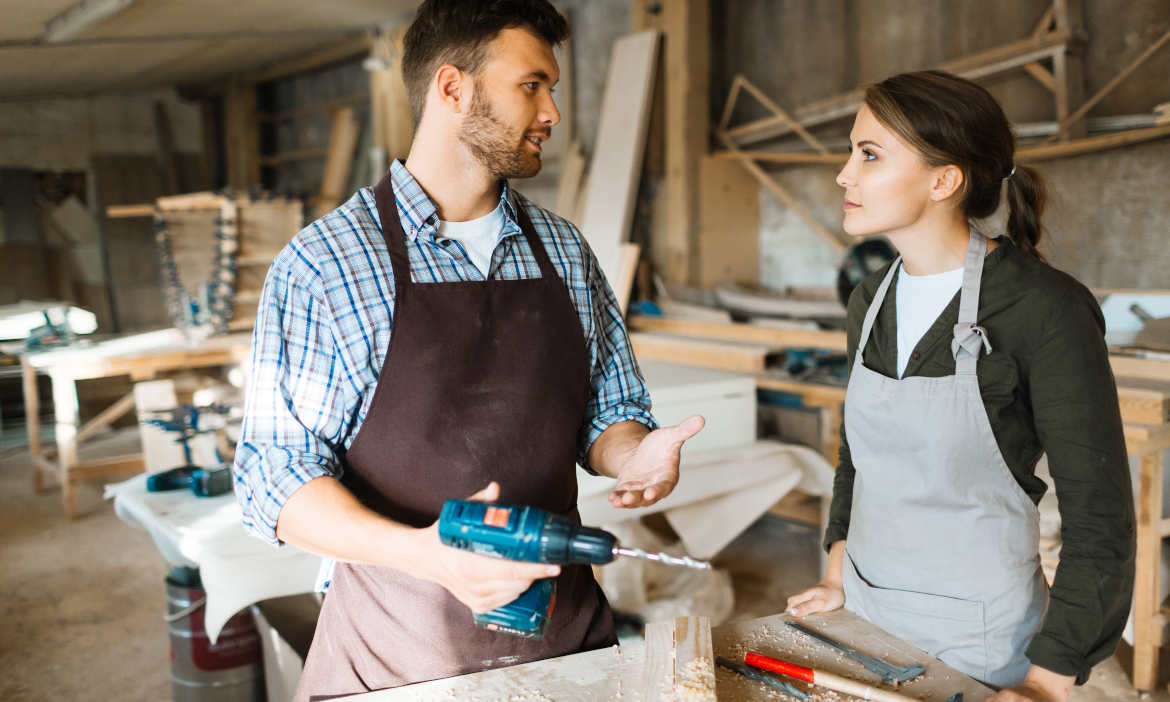 Ausbildungsbeginn unter Pandemiebedingungen: Worauf Azubis bei ihrem Versicherungsschutz achten sollten