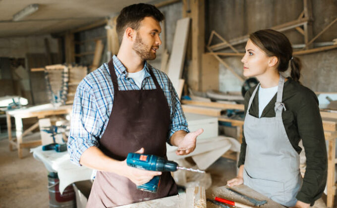 Ausbildungsbeginn unter Pandemiebedingungen: Worauf Azubis bei ihrem Versicherungsschutz achten sollten