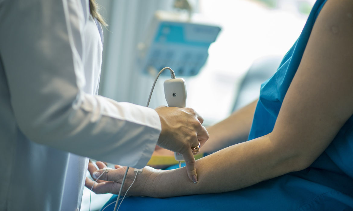 Schutz vor Schadenersatz: Warum eine Berufshaftpflicht für Ärzte unverzichtbar ist